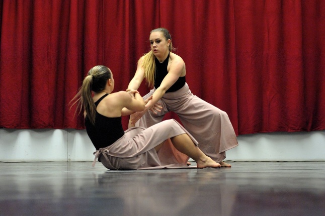 Táncverseny a művészetiben - fotó Szarka Lajos