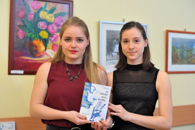 Ha mikrofon kerül a kezedbe - fotó Szarka Lajos