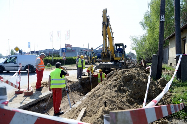 Megkezdődtek a munkálatok a Lujza utcán