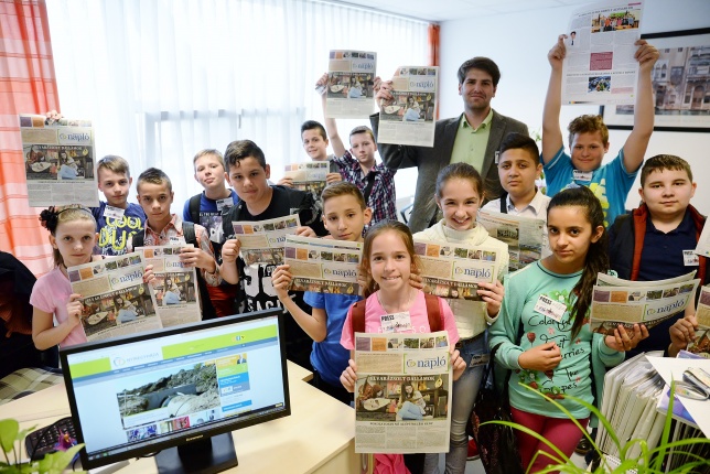 A Petőfisek a Napló szerkesztőségében jártak