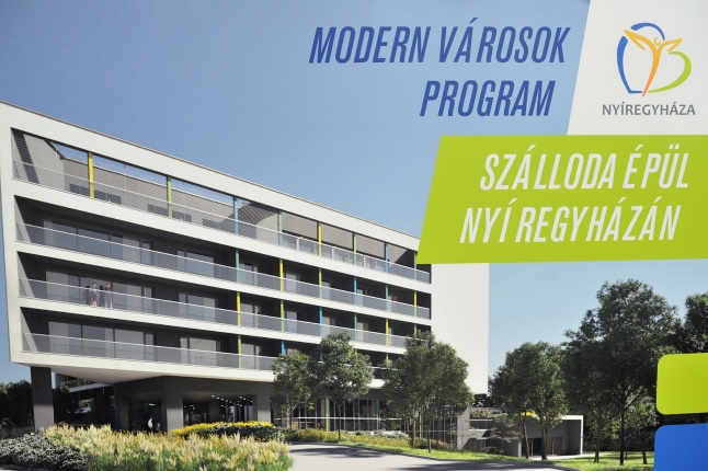 Új szálloda épül Sóstón - fotó Szarka Lajos