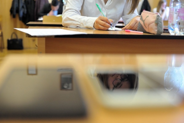 Írásbeli érettségi történelemből a Kölcsey gimiben- Szarka Lajos