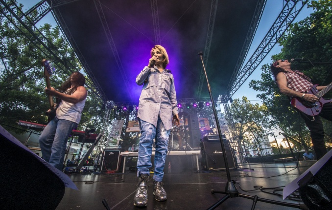 Keresztes Ildikó koncert a Szelektív Szombaton