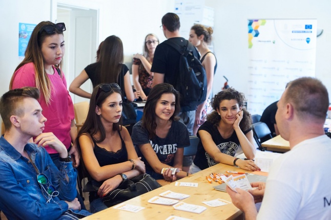 Diákmunka börze - fotó Szarka Lajos