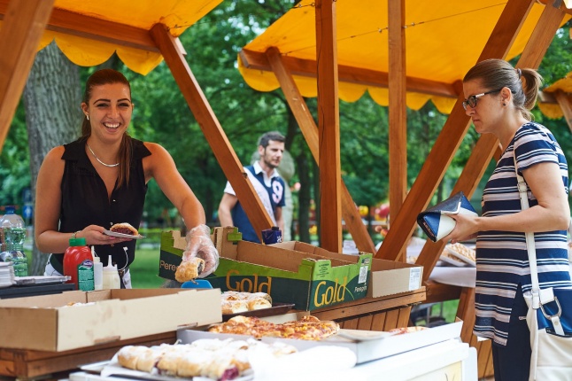 Megnyitott a Sóstói Piac - fotó Szarka Lajos