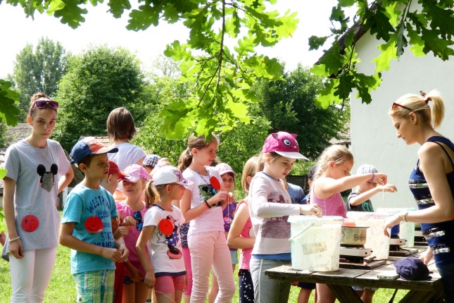 Nyári tábor a múzeumfaluban - fotó Szarka Lajos