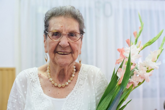 Szépkorú köszöntése-Német Miklósné - fotó Szarka Lajos