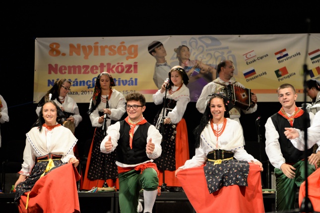 Világok Tánca a Szabadtéri Színpadon