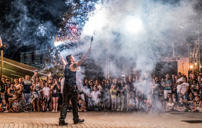 Tűzzsonglőrök a Vidoron - fotó Kohut Árpád