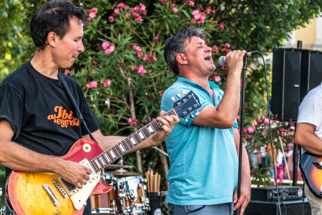 Örömzenélt a Tibi a hegyről - fotó Kohut Árpád