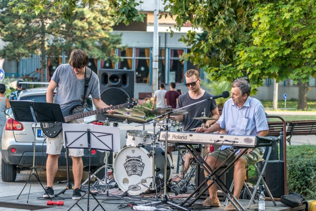 Beat 432 Jam Projekt a sétálóban - fotó Kohut Árpád