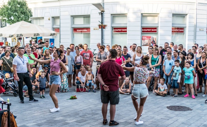 A VIDOR-on a Beautrinity dívái - fotó Kohut Árpád