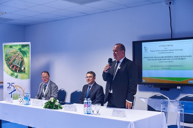 Nyírtávhő konferencia - fotó Szarka Lajos