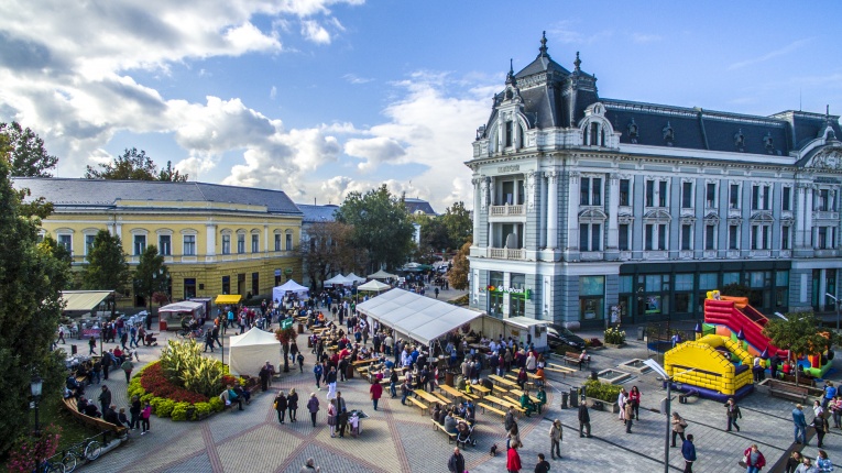 Tirpák fesztivál délutáni programjai a magasból