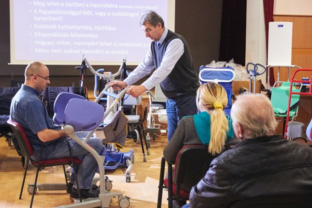 Életvitelt segítő eszközök - fotó Szarka Lajos