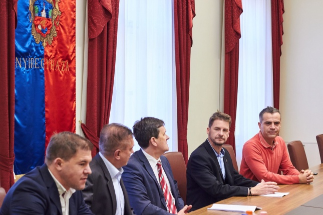 SOSZ sajtótájékoztató - fotó Szarka Lajos