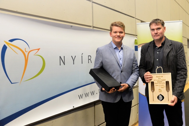 Bajnokok  fala 1 - fotó Trifonov Éva