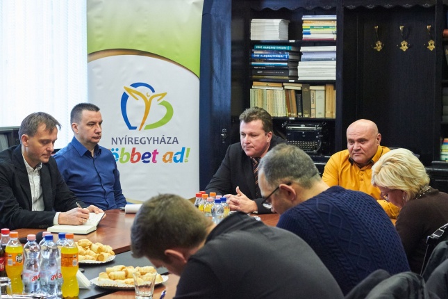 Böllérverseny sajtótájékoztató - fotó Szarka Lajos