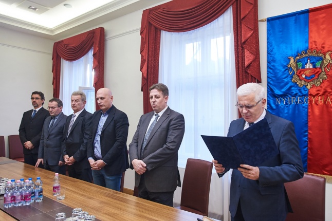 Választási Bizottság eskütétele - fotó Szarka Lajos