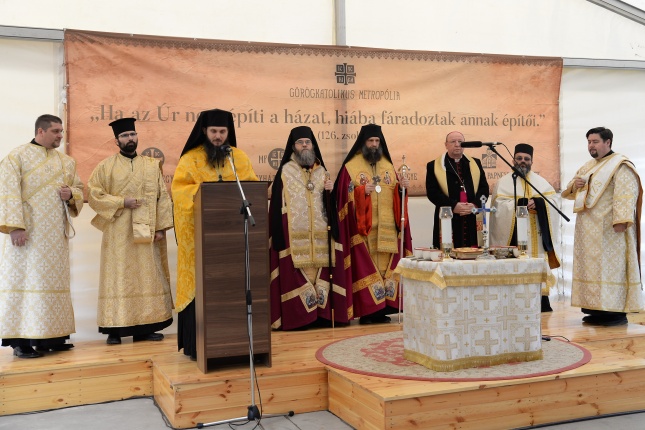 A Görögkatolikus Papnevelő Intézet átadása - fotó Trifonov Éva