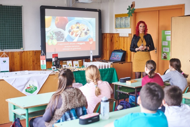 Agrár óra a Bem iskolában - fotó Szarka Lajos