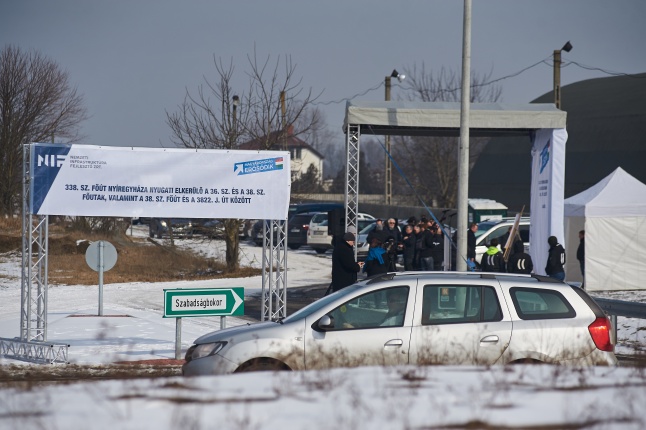 Nyugati elkerülő út alapkőletétele - fotó Szarka Lajos