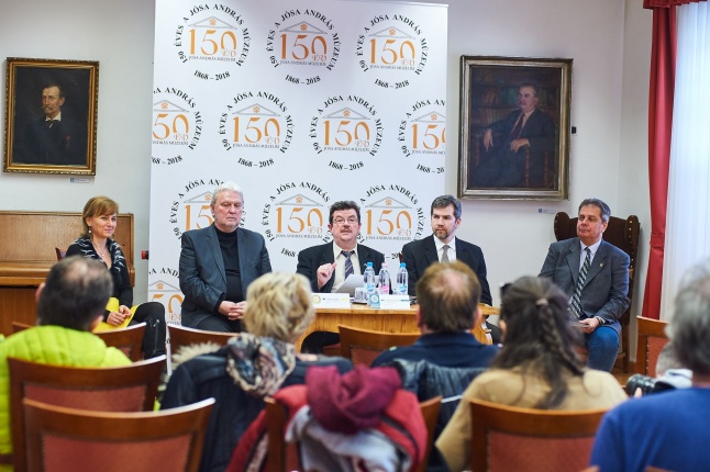 Seuso kiállítás beharangozó -  fotó Szarka Lajos