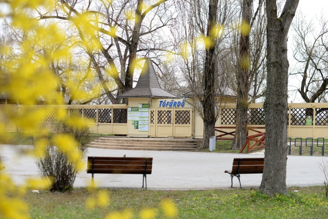 Téli álomból ébredezik Sóstó - fotó Trifonov Éva