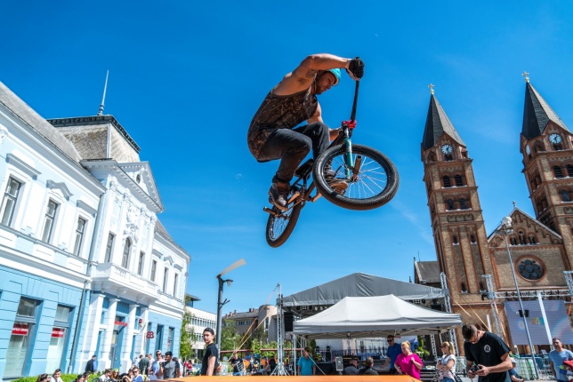 Bmx bemutató a Hello Nyíregyházán - fotó Kohut Árpád