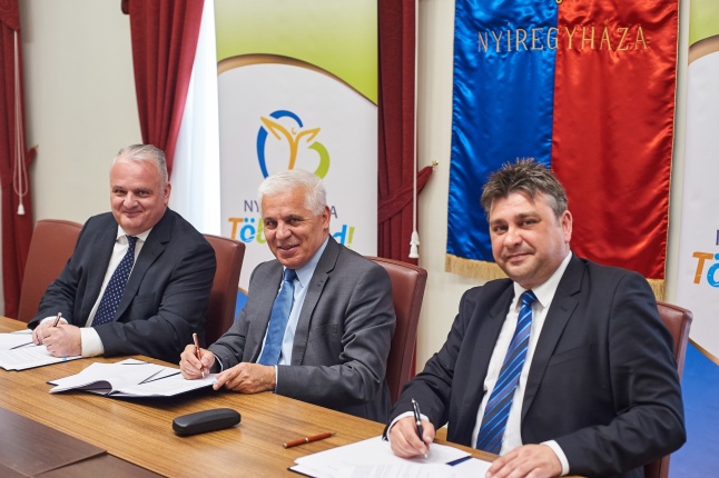 Hotel Sóstó SPA üzemeltetési szerződés - fotó Szarka Lajos