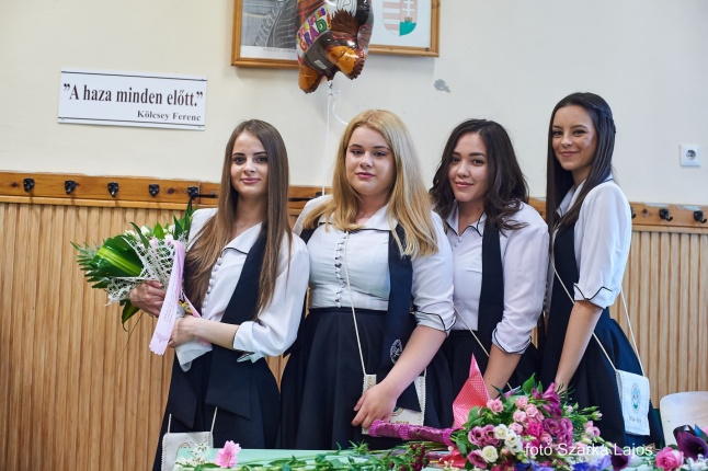 Ballagás a Kölcsey gimnáziumban - fotó Szarka Lajos