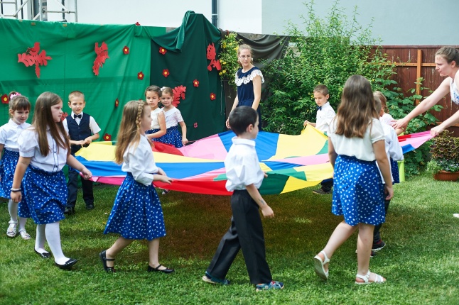 Ballagtak a Mustármagosok - fotó Szarka Lajos