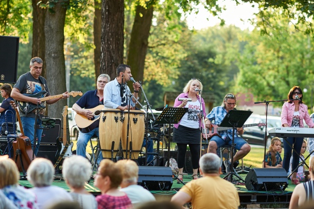 Sóstó, piac, Mentha - fotó Szarka Lajos