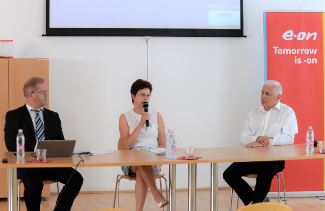 Sajtótájékoztató az EON-nál - fotó Trifonov Éva