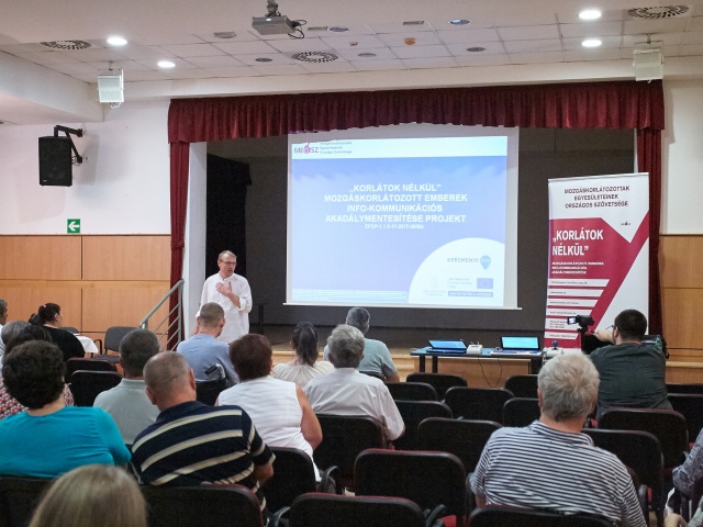 Korlátok nélkül konferencia - fotó Szarka Lajos