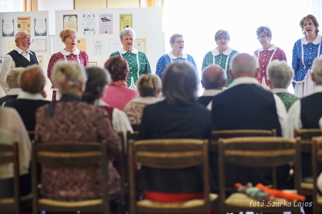 Jubileumi népdalkör - fotó Szarka Lajos