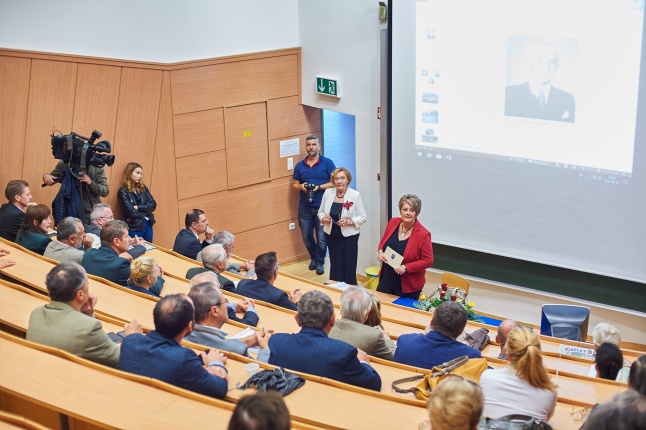 Botanikus konferencia az egyetemen - fotó Szarka Lajos