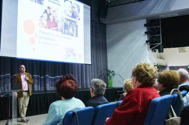 Öregedés művészete 20181003 - fotó Szarka Lajos