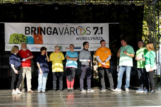 Bringaváros 7.1 délután a Kossuth téren - Fotó Kohut Árpád