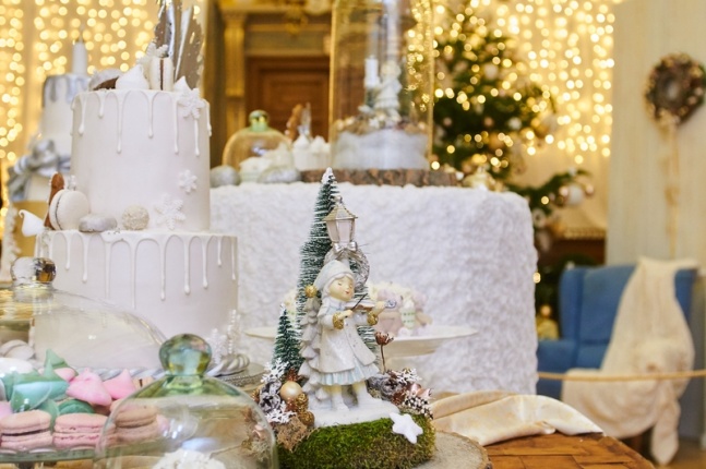 Hópihék ünnepi karácsonya kiállítás a Városházán