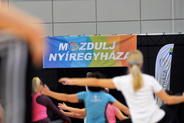 Fittkarácsony a Continental Arénában - fotó Trifonov Éva