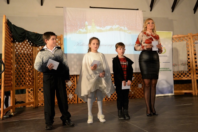 Generációk karácsonya Sóstóhegyen - fotó Trifonov Éva