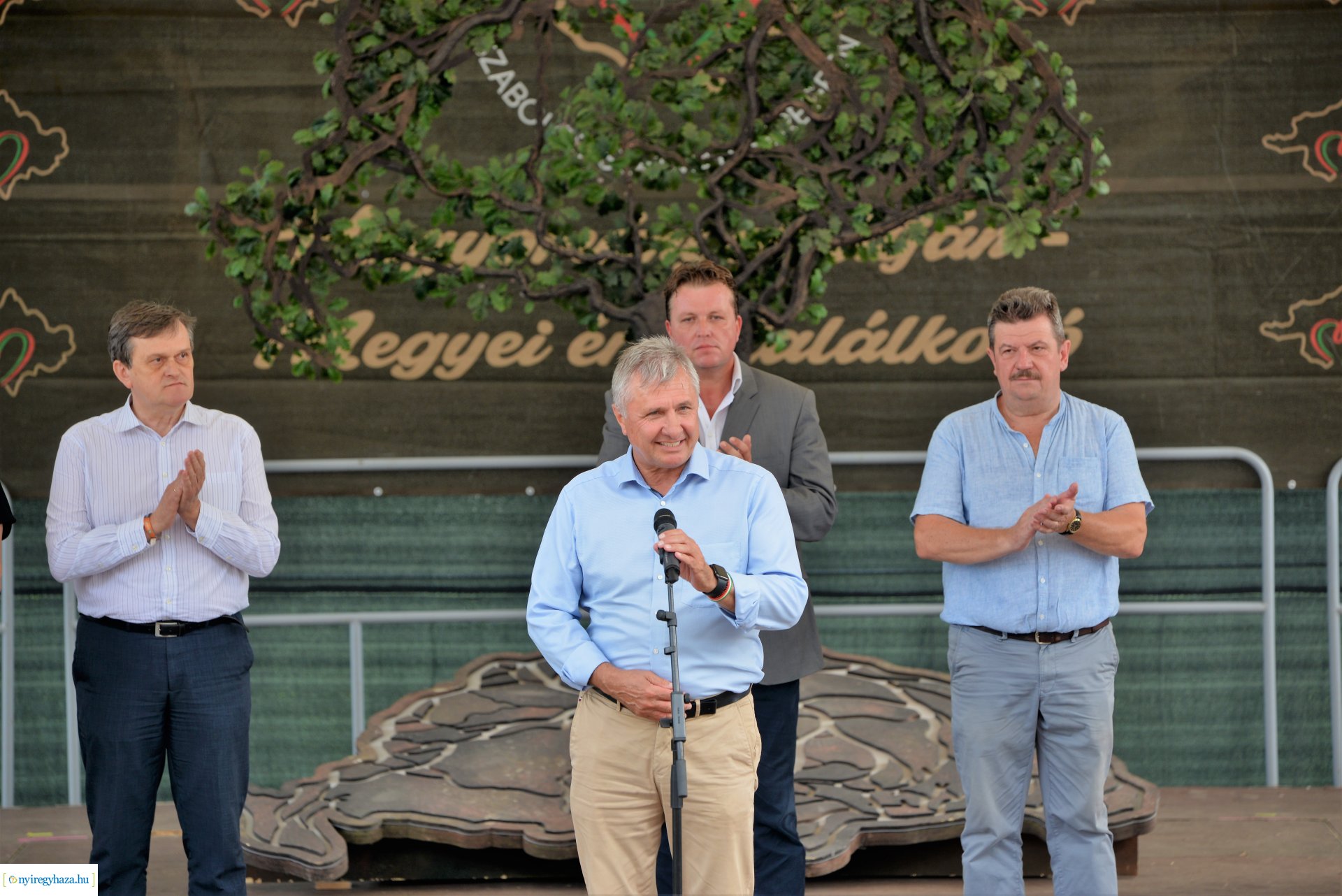 " Itthon vagyunk" vármegyei identitás feszt