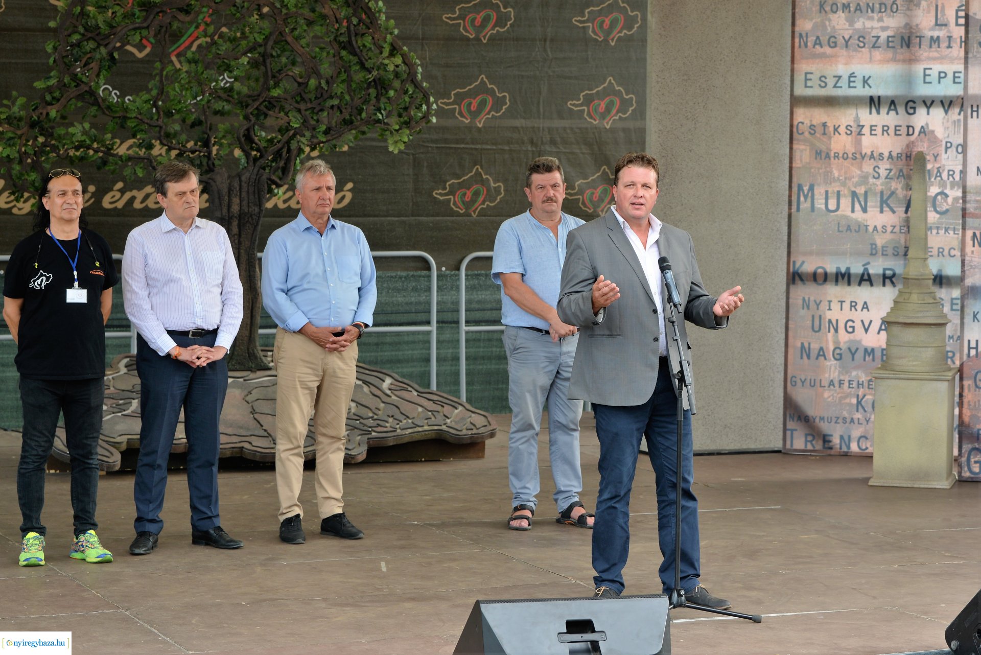 " Itthon vagyunk" vármegyei identitás feszt