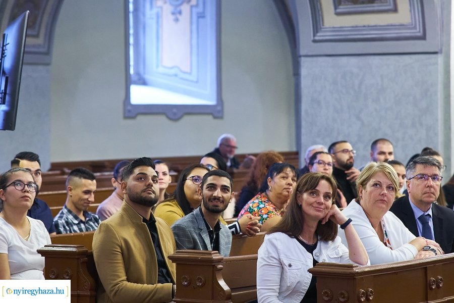 10 éves az Evangélikus Roma Szakkollégium