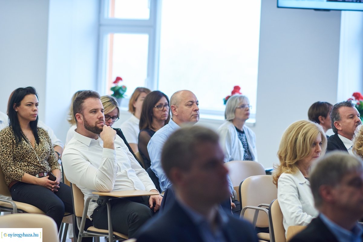 100 éves a Központi Laboratórium