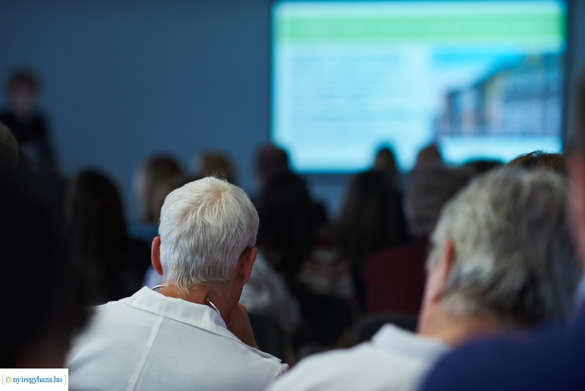 100 éves a Központi Laboratórium
