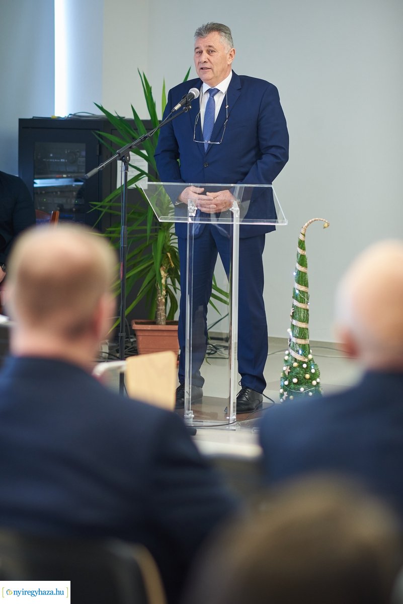 100 éves a Központi Laboratórium