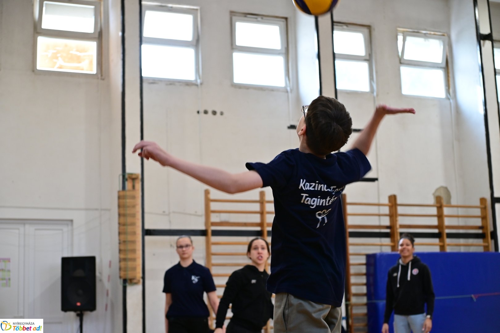 12 órás röpi a Kazinczy Ferenc iskolában 2026 februárjában