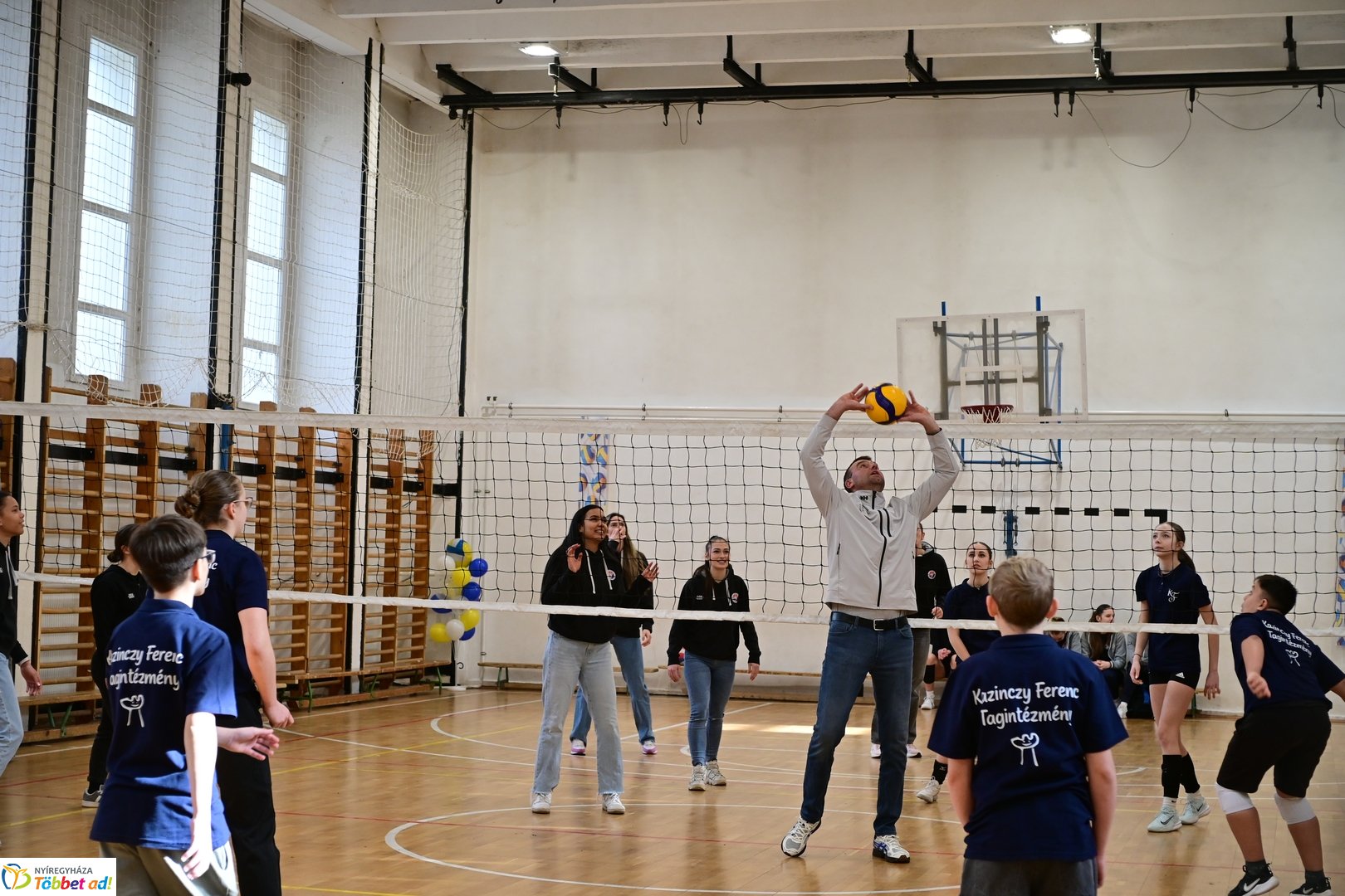 12 órás röpi a Kazinczy Ferenc iskolában 2026 februárjában